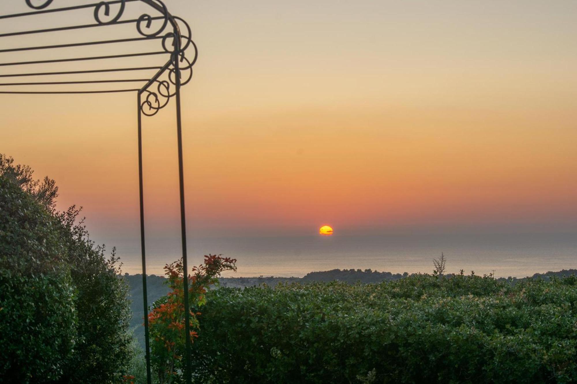 Agios Nikitas Villas Buitenkant foto
