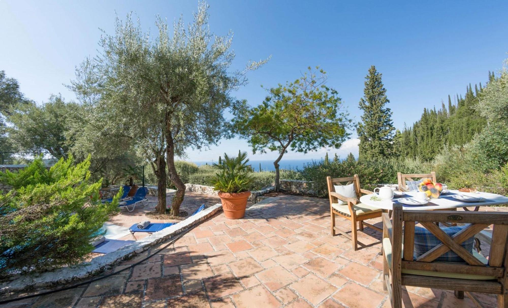 Agios Nikitas Villas Buitenkant foto