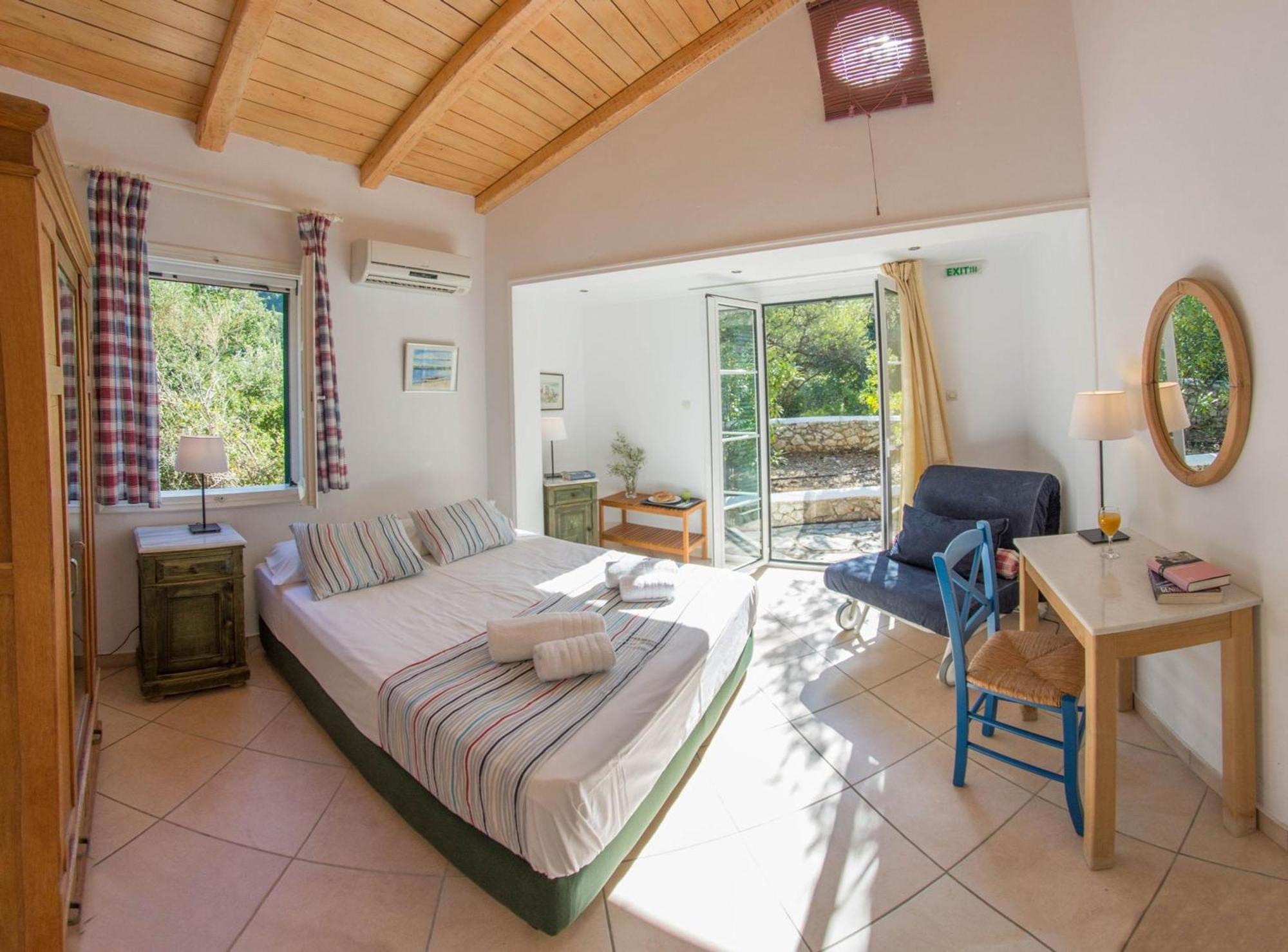 Agios Nikitas Villas Buitenkant foto