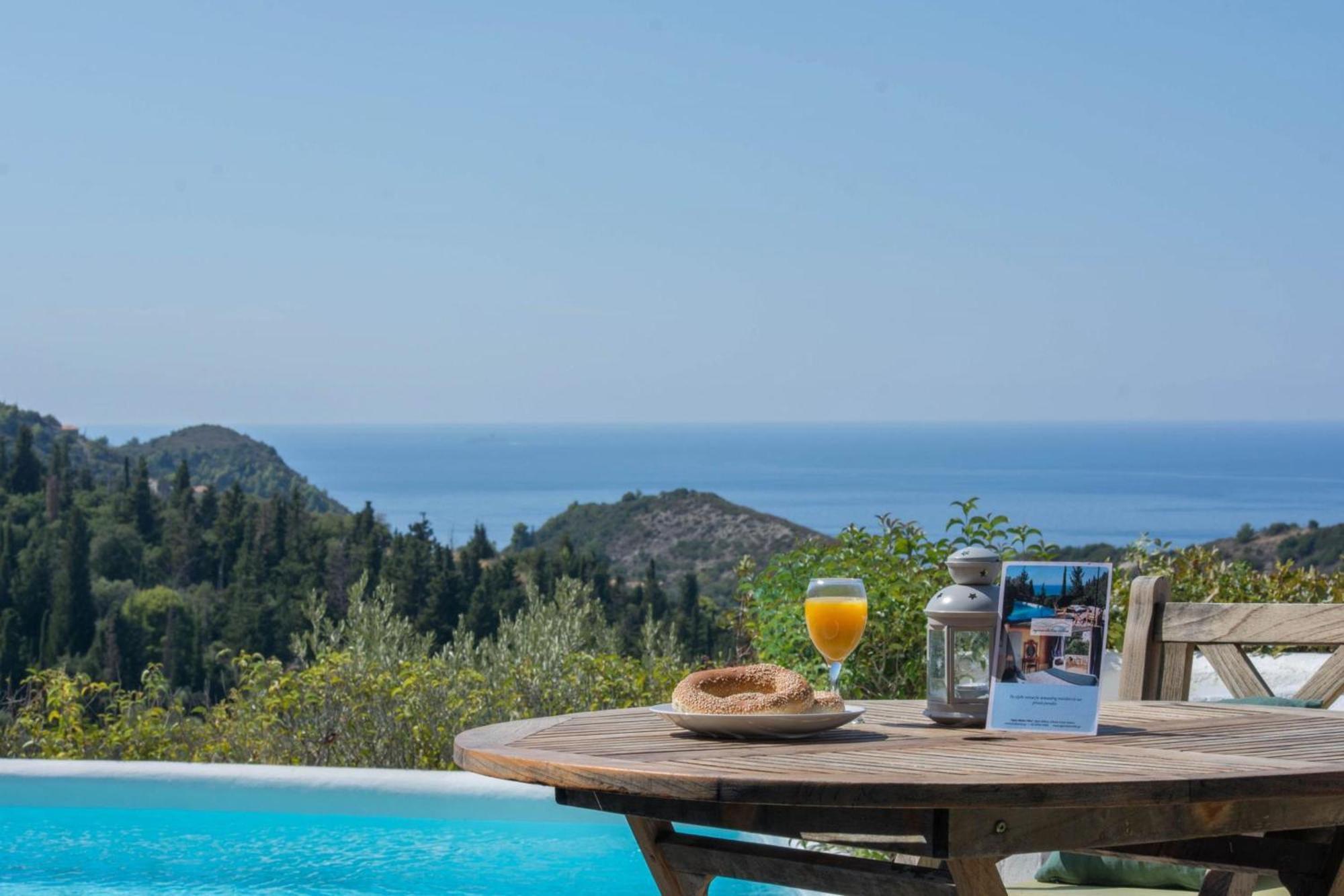 Agios Nikitas Villas Buitenkant foto